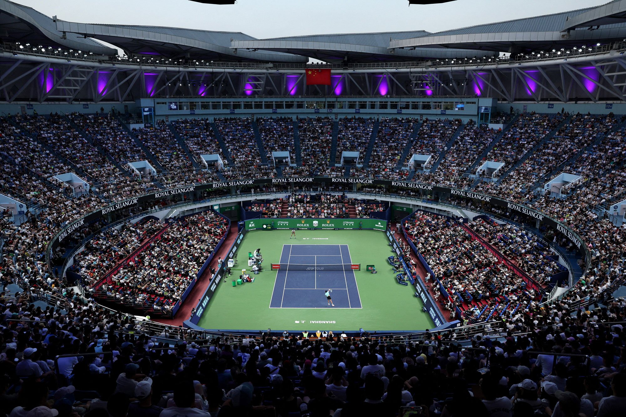 2025-10-12T114122Z_1577305745_UP1ELAC0QO81D_RTRMADP_3_TENNIS-SHANGHAI