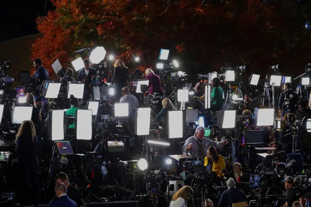 reuters-global-news-agency-content-usa-election-harris-1000px