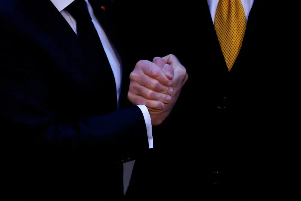 reuters-global-news-agency-content-usa-trump-france-1000px