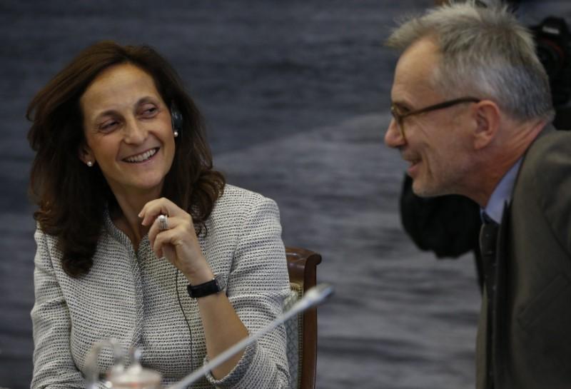 Global News Editor of Reuters Alessandra Galloni and Global editor-in-chief of AFP Boris Bachorz attend a meeting of Russian President Vladimir Putin with heads of leading global news agencies as part of the St. Petersburg International Economic Forum 2016 (SPIEF 2016) in St. Petersburg, Russia, June 17, 2016. REUTERS/Grigory Dukor