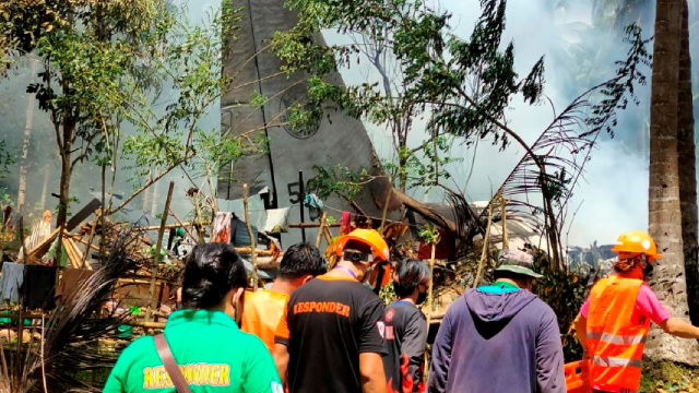 Deadly Philippines troop plane crash