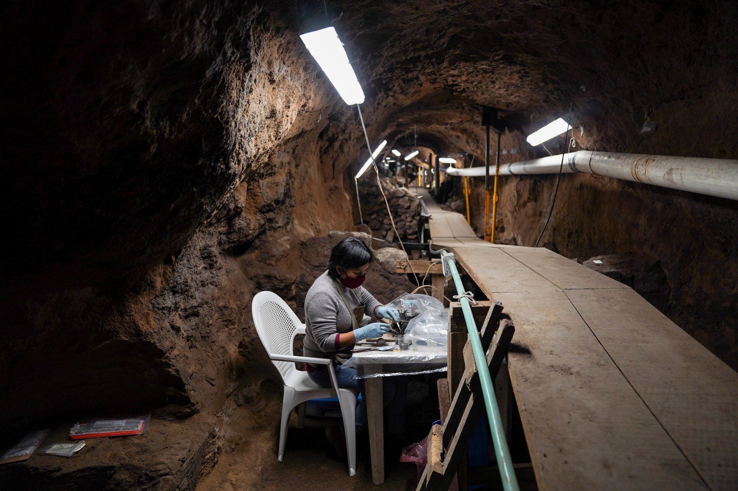 Below a pyramid, a treasure trove sheds new light on ancient Mexican rites