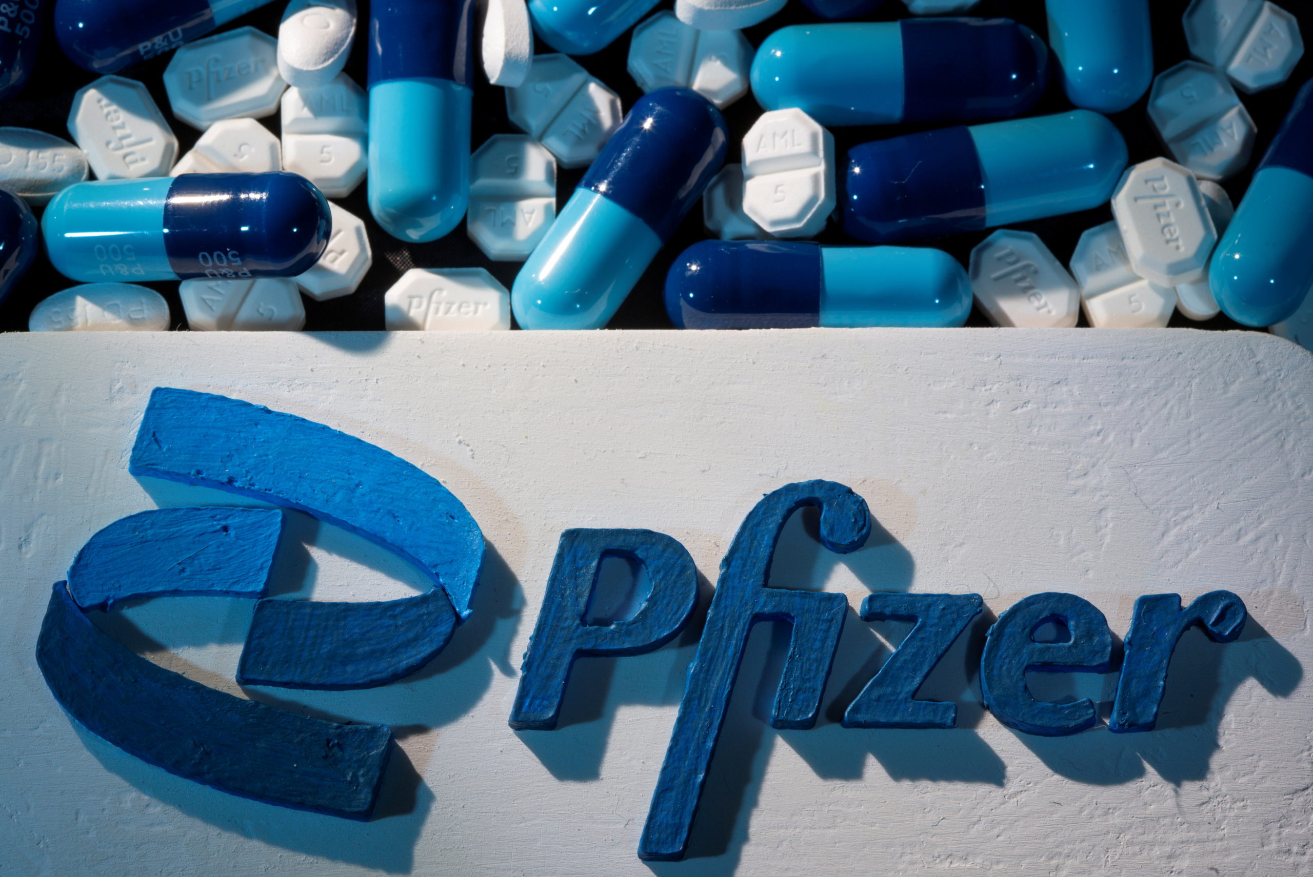 Pfizer To Allow Generic Versions Of Its COVID-19 Pill In 95 Countries ...