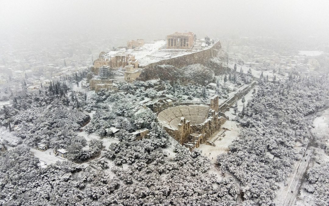 Heavy snowfall in Athens