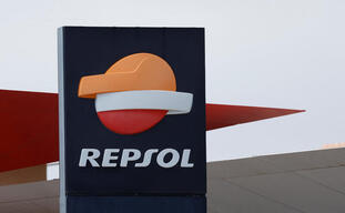 Repsol to invest $550 million in first Italian renewable projects