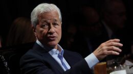 JPMorgan CEO Dimon to remain at bank and has no plans to join Trump administration 